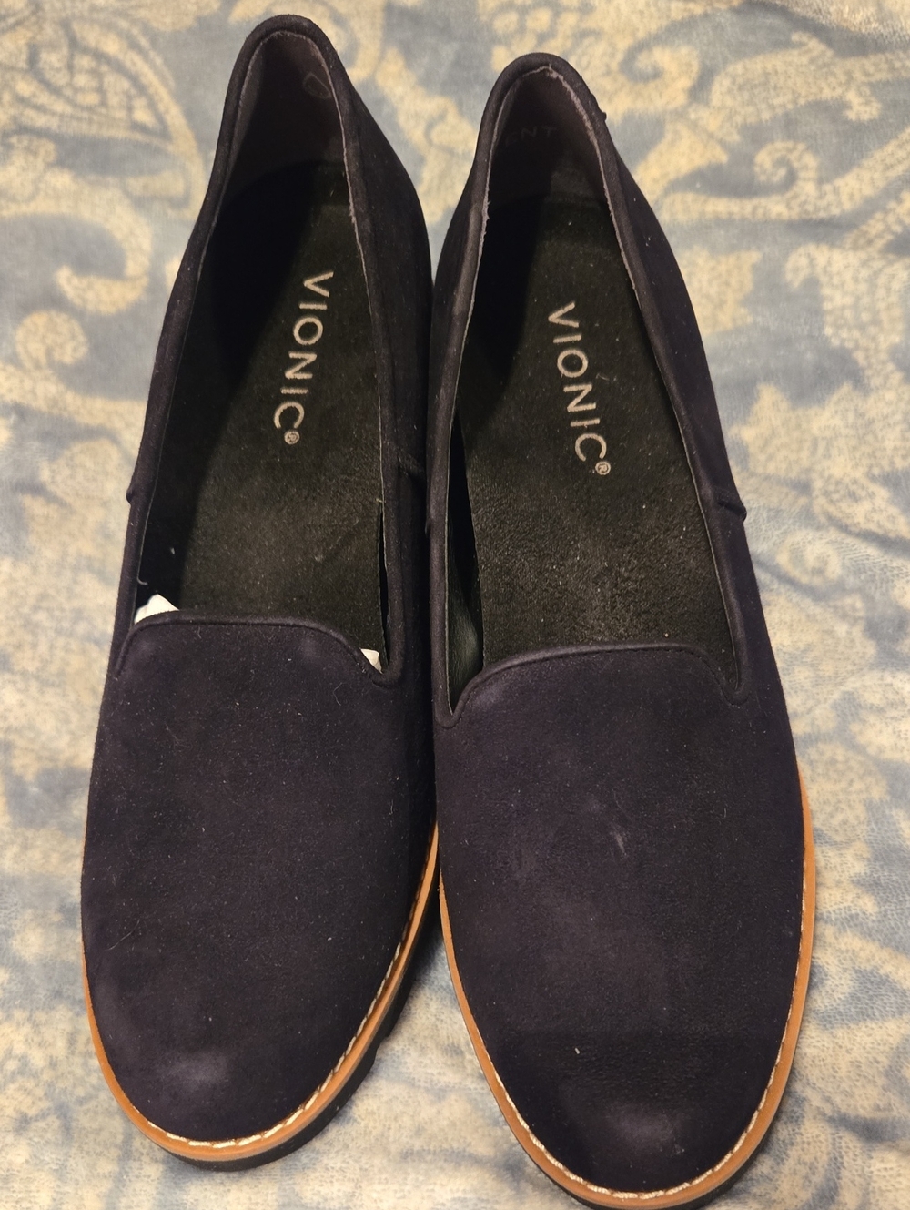 Vionic Black Suede Slip-On Loafers with Tan Trim Size 6 5